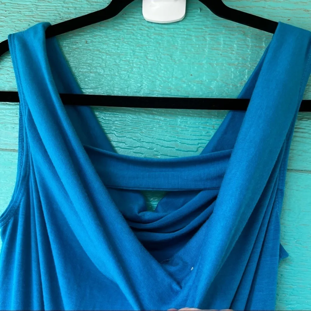 JUMPSUIT SOFT STRETCHY BLUE CUTOUT BELTED SLEEVELESS SIZE MEDIUM - Picture 4 of 8
